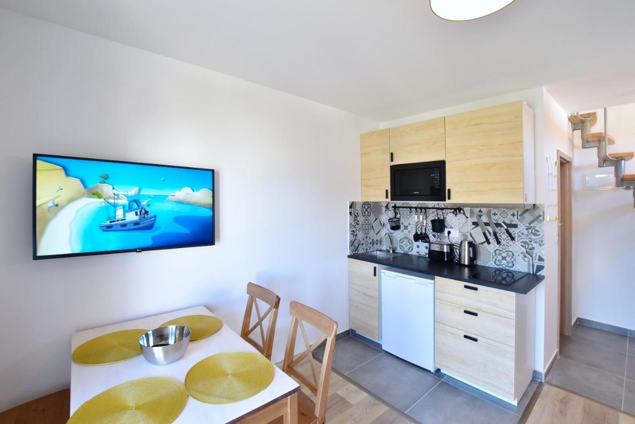 Olive Tree Apartment Stari Grad  Exterior photo