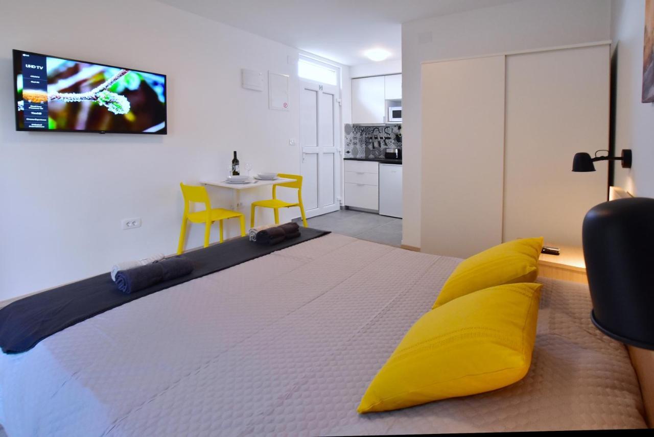 Olive Tree Apartment Stari Grad  Exterior photo