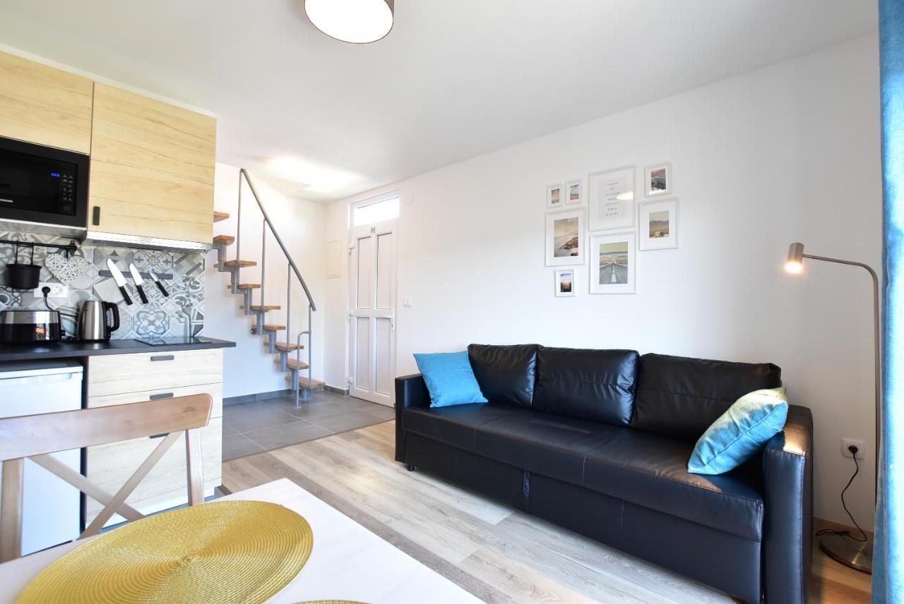 Olive Tree Apartment Stari Grad  Exterior photo